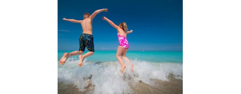 ¡Llegó el verano! Selección de juguetes educativos muy divertidos para usar al aire libre